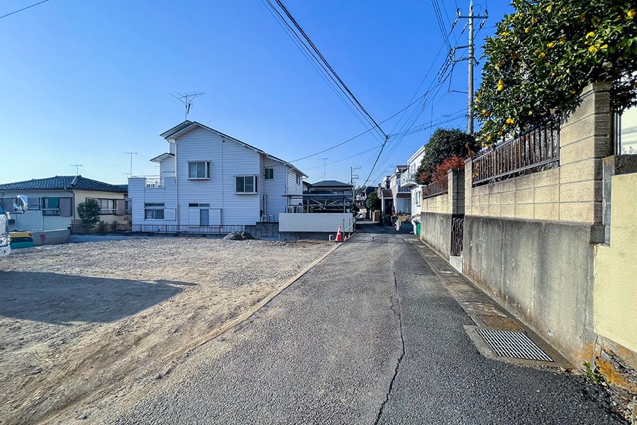 【前面道路】 ※令和4年12月24日撮影