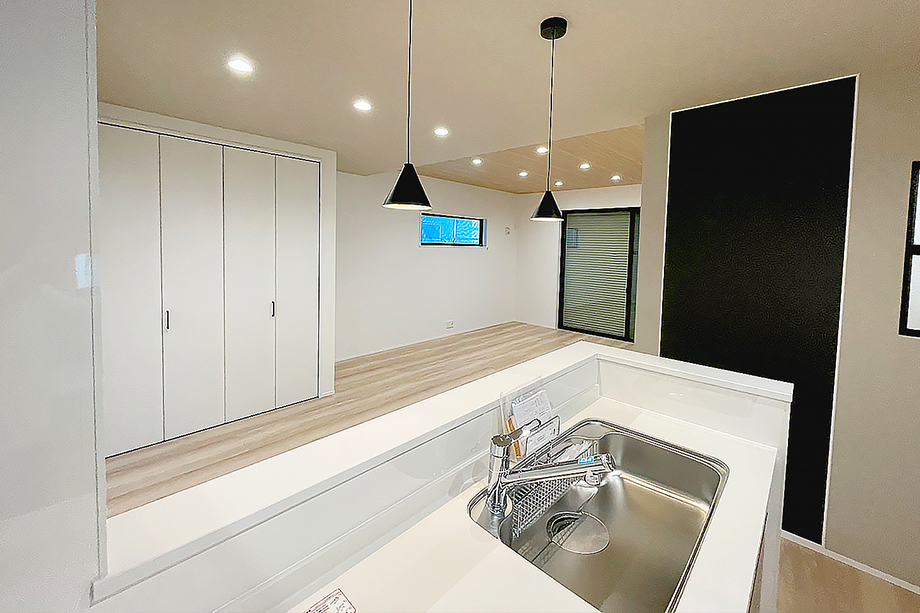 【販売現地】※令和4年5月12日撮影