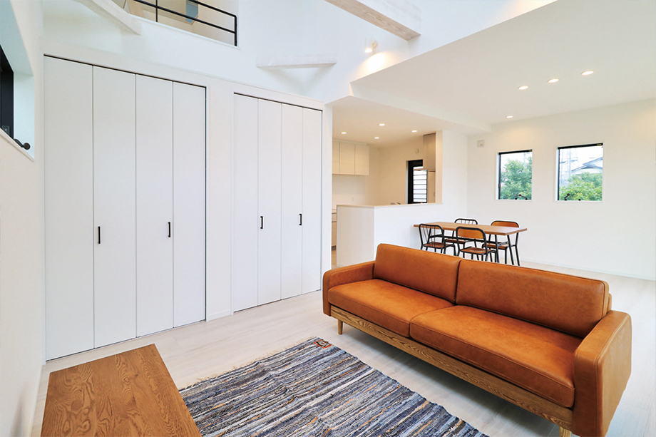 【6号棟　内観】 ※令和2年7月9日撮影