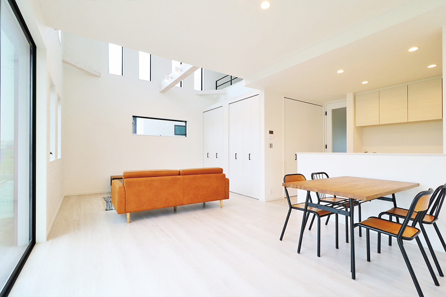 【6号棟　内観】 ※令和2年7月9日撮影