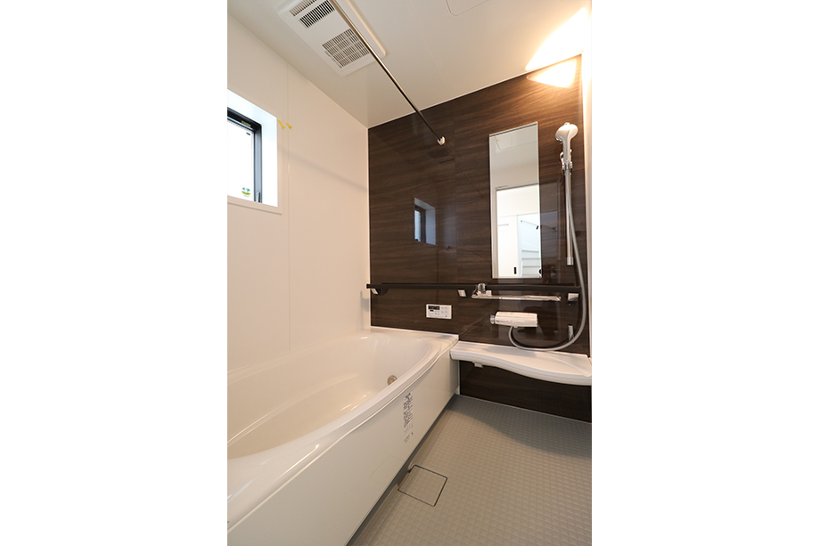 【6号棟　内観】 ※令和2年5月7日撮影