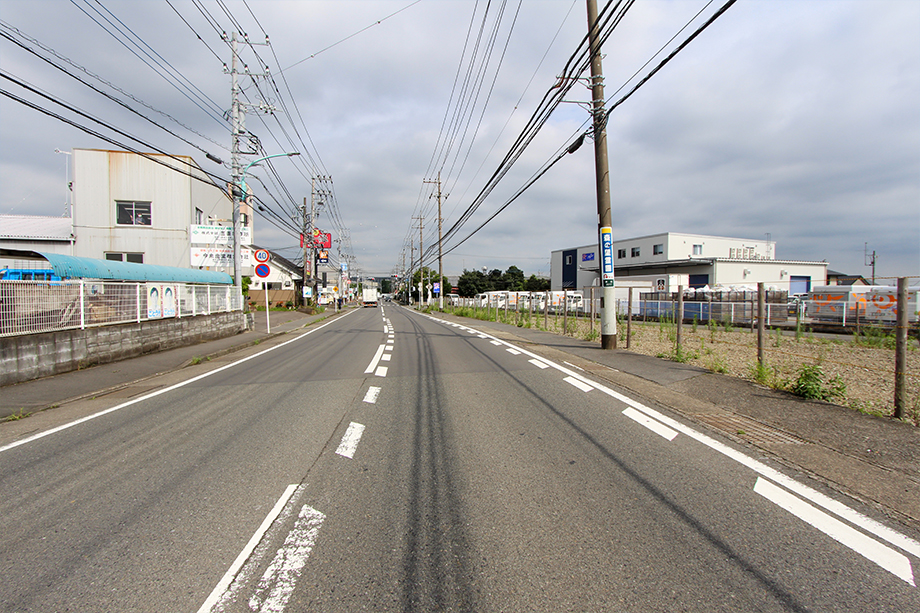 【前面道路】 ※令和2年7月30日撮影