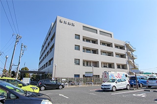 寒川病院…約640M