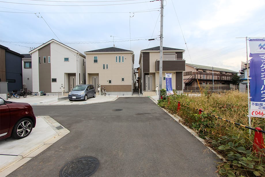 【前面道路】※令和2年11月6日撮影