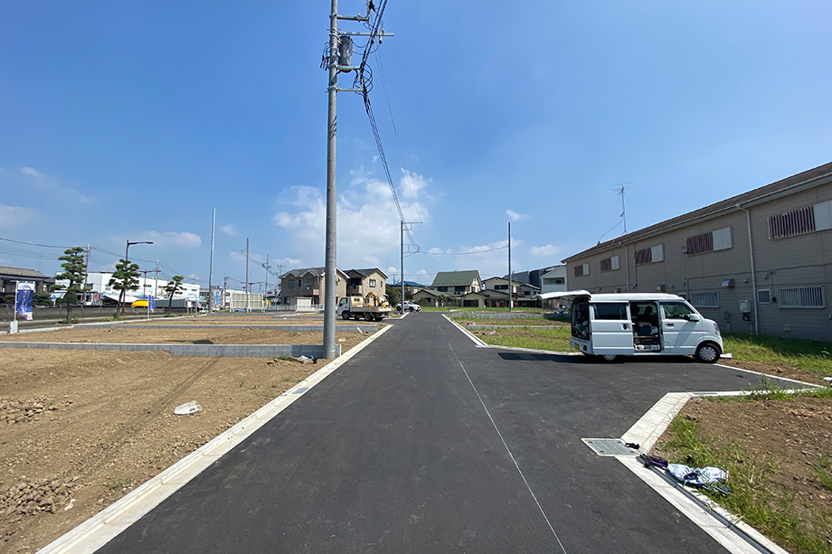 【前面道路】 ※令和2年8月21日撮影