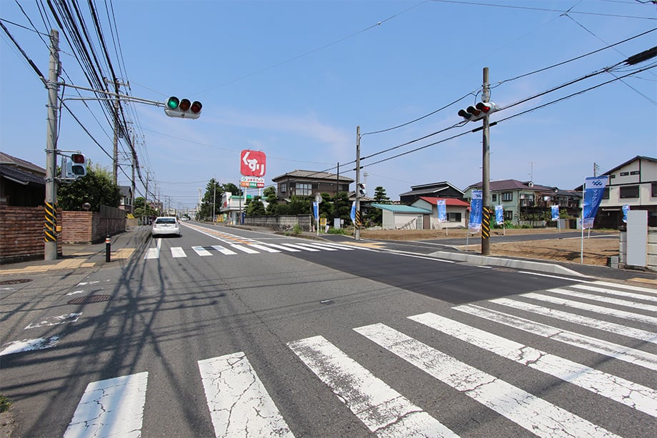 【前面道路】※令和2年5月1日撮影