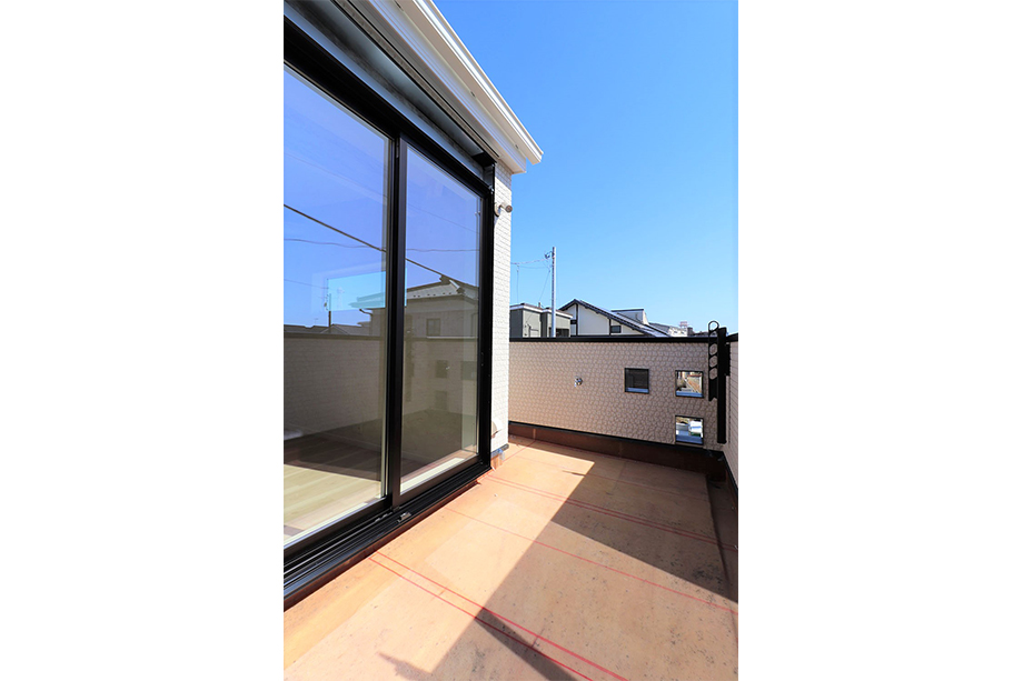 【5号棟　内観】 ※令和2年3月6日撮影