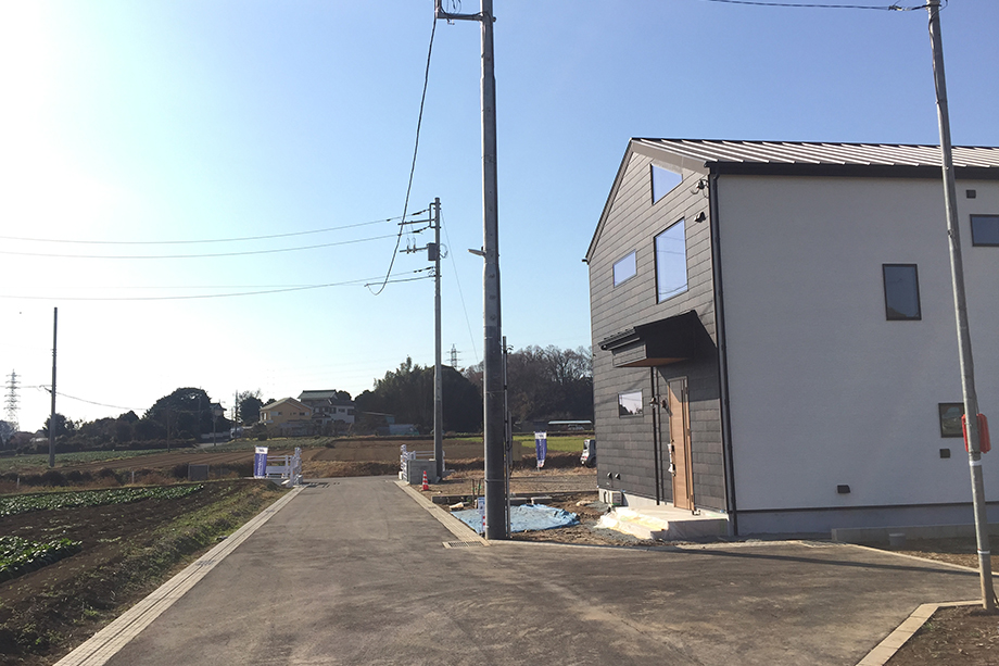【前面道路】※令和2年12月27日撮影