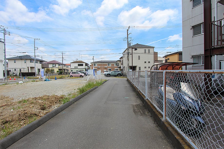 【前面道路】 ※令和2年5月25日撮影