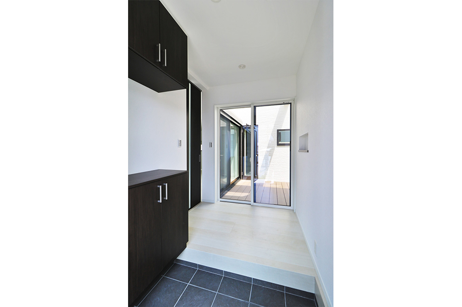 【6号棟　内観】 ※令和2年4月26日撮影