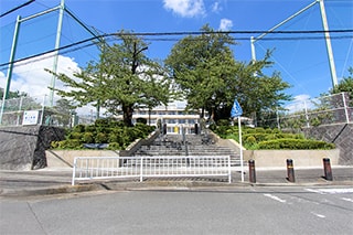 東小学校…約2,180M