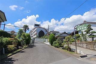 東中学校…約2,180M