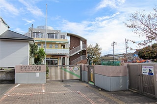 南秦野保育園…約410M