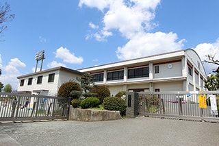 南中学校…約570M