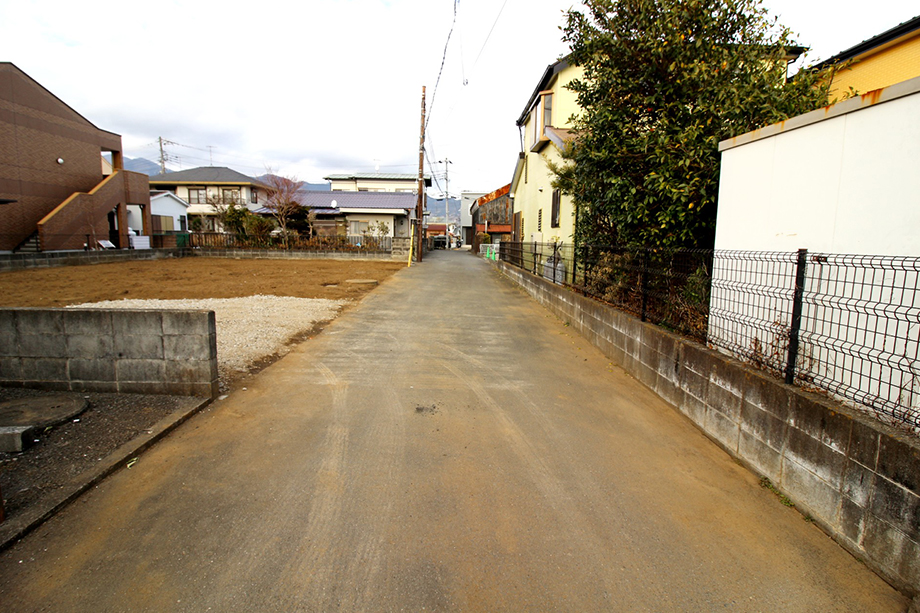 【前面道路】※令和3年2月15日撮影