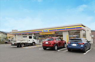 ミニストップ秦野尾尻店…約585Ｍ