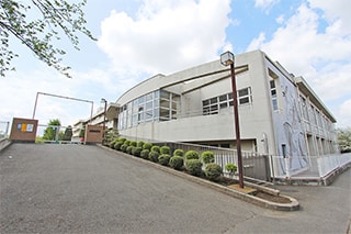 大根中学校…約1,700M