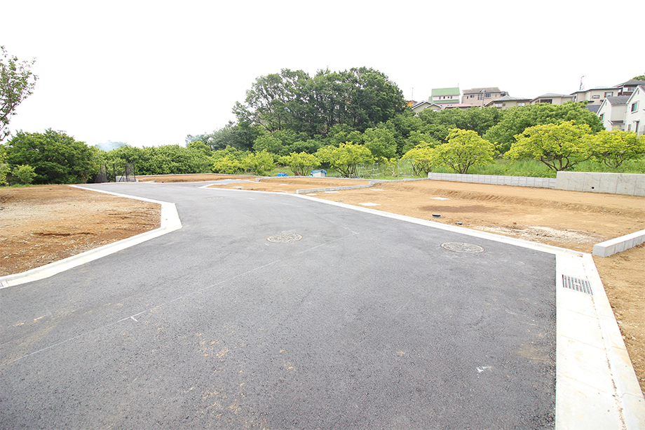 【前面道路】 ※令和2年5月23日撮影