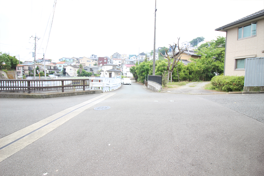 【前面道路】 ※令和2年6月4日撮影