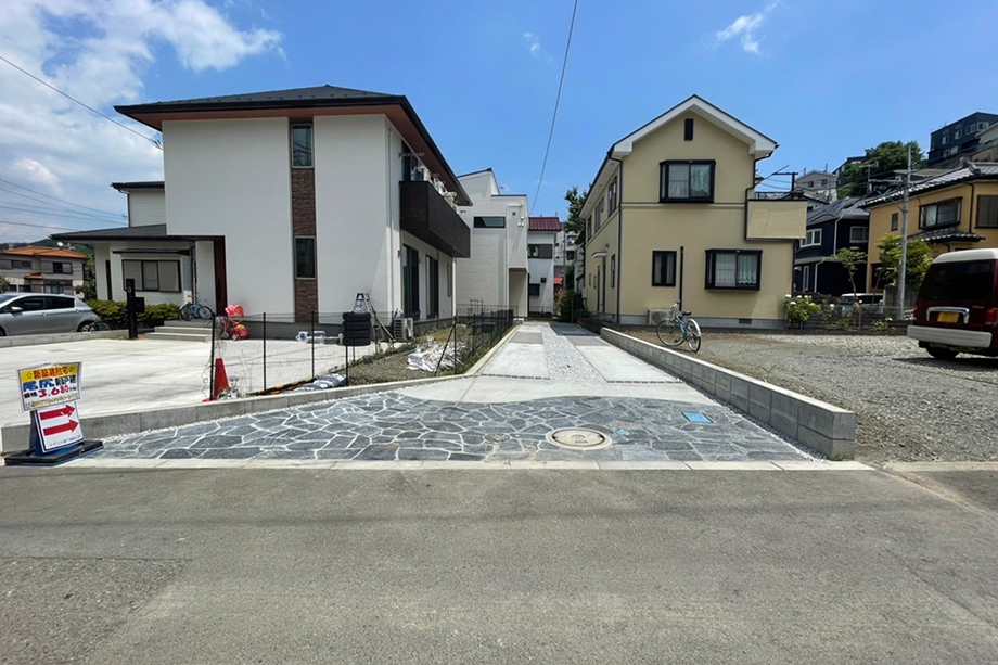 【販売現地】