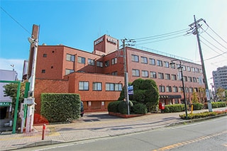 鶴巻温泉病院…約840M