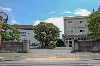 山王中学校…約2,560M