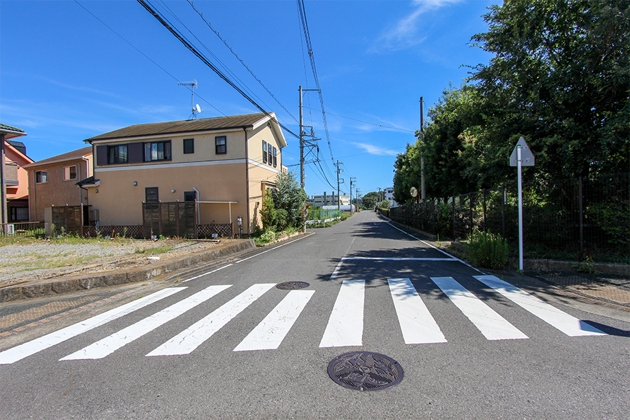 【前面道路】 ※令和元年9月6日撮影
