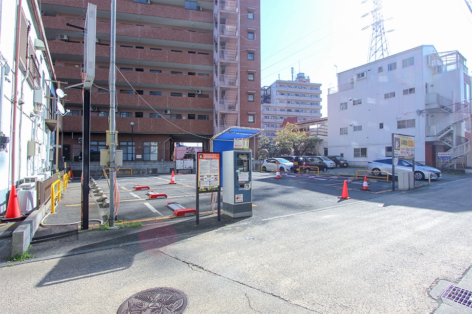 【前面道路】※平成30年11月16日撮影