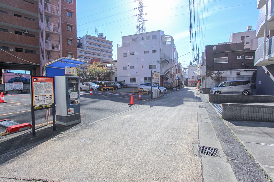 【前面道路】※平成30年11月16日撮影