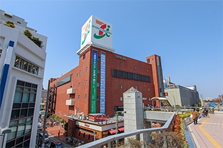 イトーヨーカドー茅ヶ崎店…約750M
