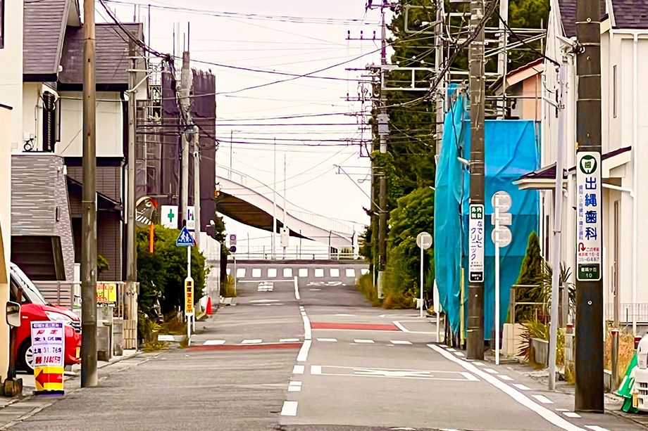 【前面道路】※令和4年6月7日撮影