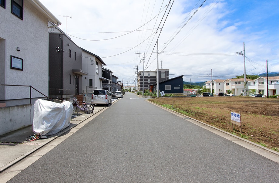【前面道路】 ※令和元年7月8日撮影